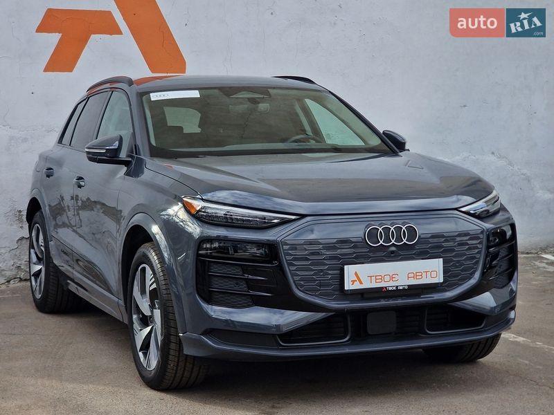 Внедорожник / Кроссовер Audi Q6 e-tron 2024 в Одессе