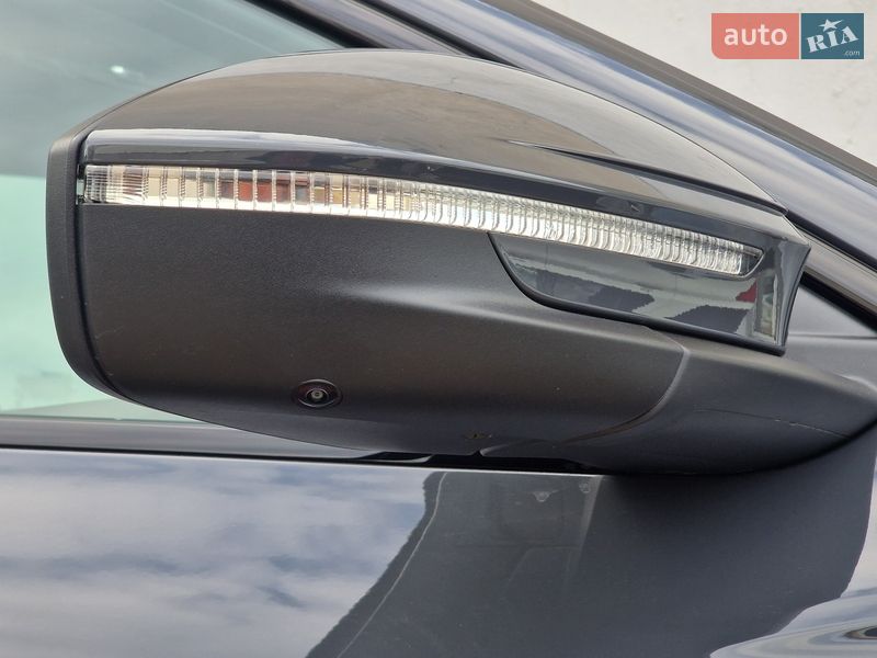 Внедорожник / Кроссовер Audi Q6 e-tron 2024 в Одессе