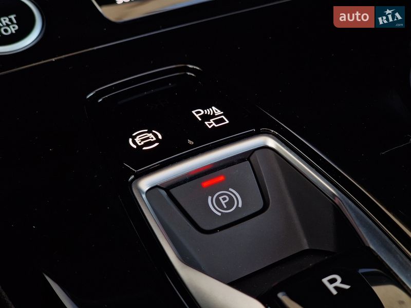 Внедорожник / Кроссовер Audi Q6 e-tron 2024 в Одессе