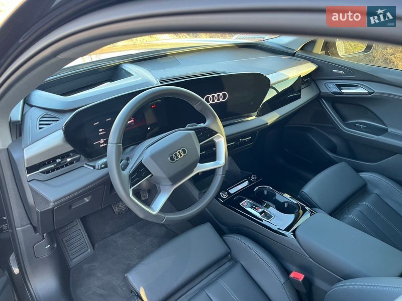 Внедорожник / Кроссовер Audi Q6 e-tron 2025 в Львове