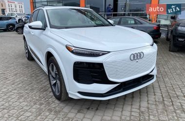 Внедорожник / Кроссовер Audi Q6 e-tron 2024 в Львове