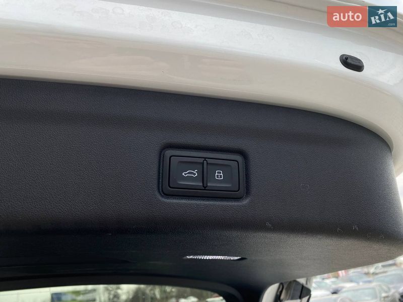 Внедорожник / Кроссовер Audi Q6 e-tron 2024 в Львове фото 30 Внедорожник / Кроссовер Audi Q6 e-tron 2024 в Львове