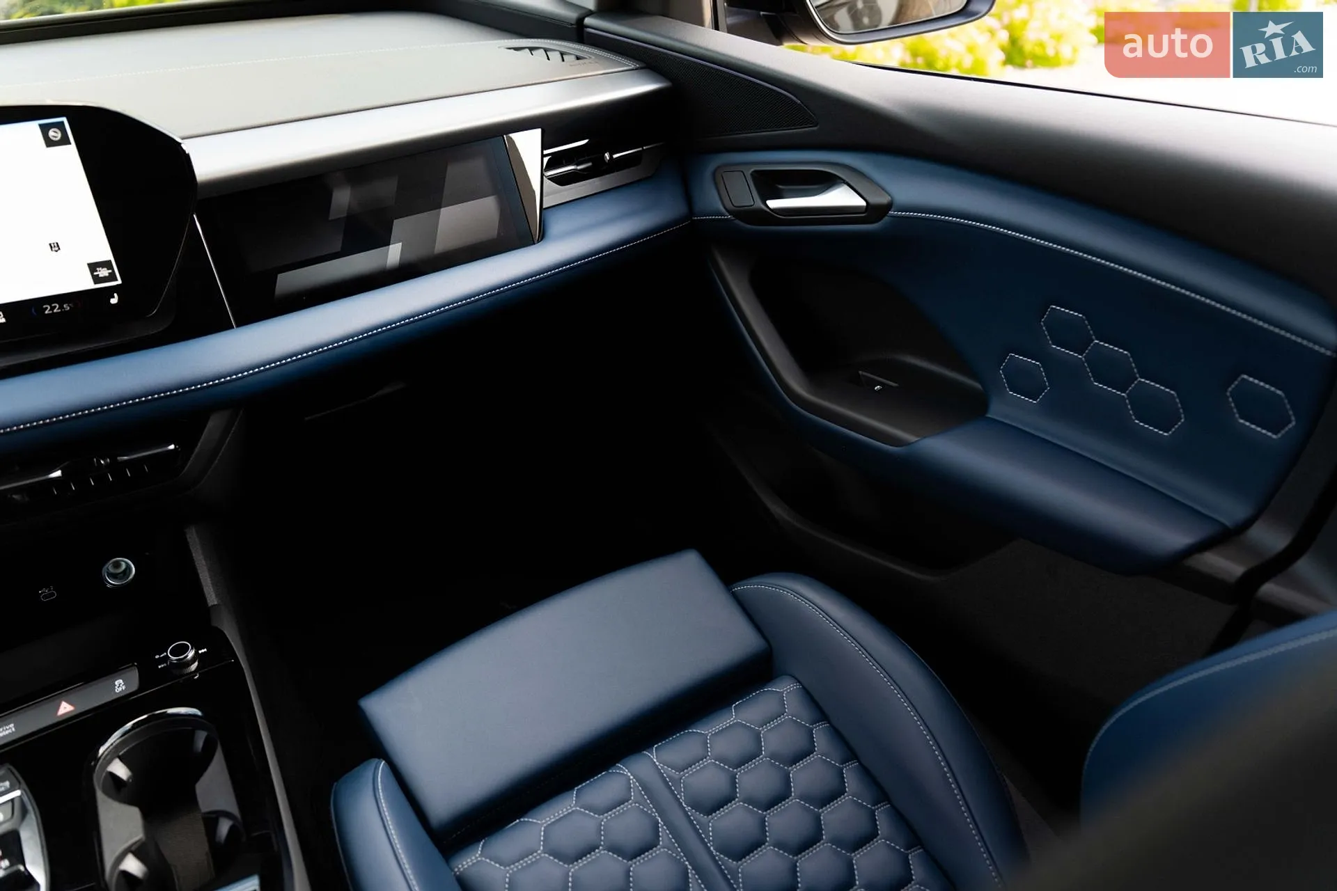 2024 Audi Q6 - мініатюра 11