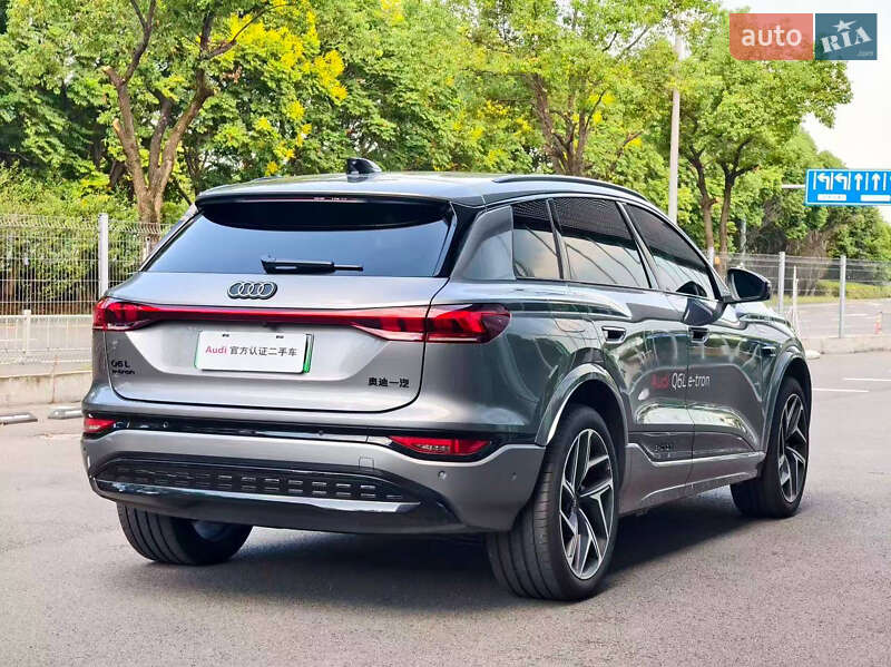 Позашляховик / Кросовер Audi Q6L e-tron 2025 в Києві