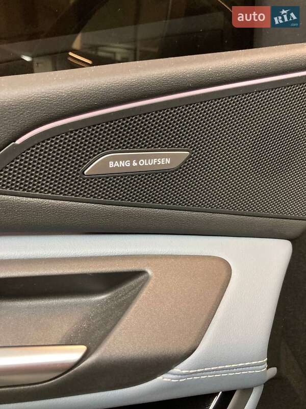 Внедорожник / Кроссовер Audi Q6L e-tron 2025 в Львове