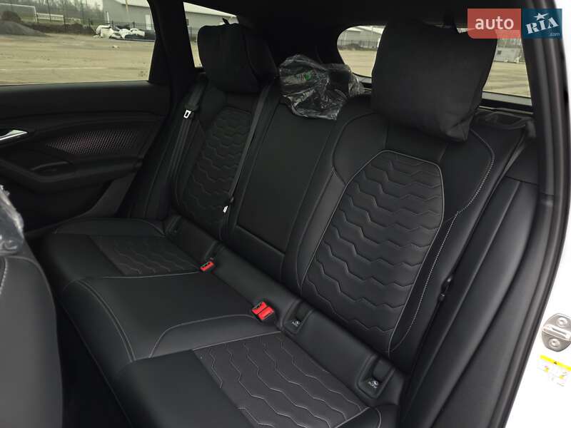 Внедорожник / Кроссовер Audi Q6L e-tron 2025 в Киеве фото 35 Внедорожник / Кроссовер Audi Q6L e-tron 2025 в Киеве