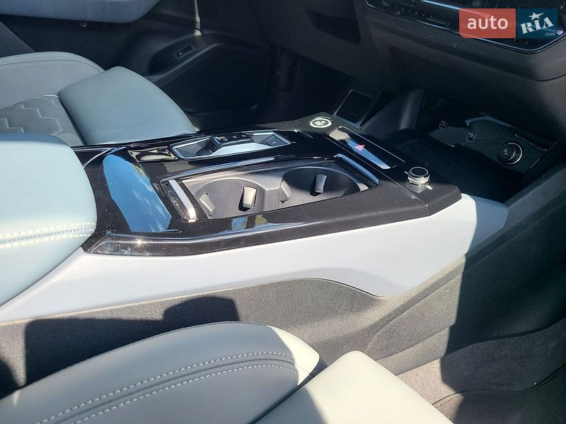 Позашляховик / Кросовер Audi Q6L e-tron 2025 в Одесі фото 45 Позашляховик / Кросовер Audi Q6L e-tron 2025 в Одесі