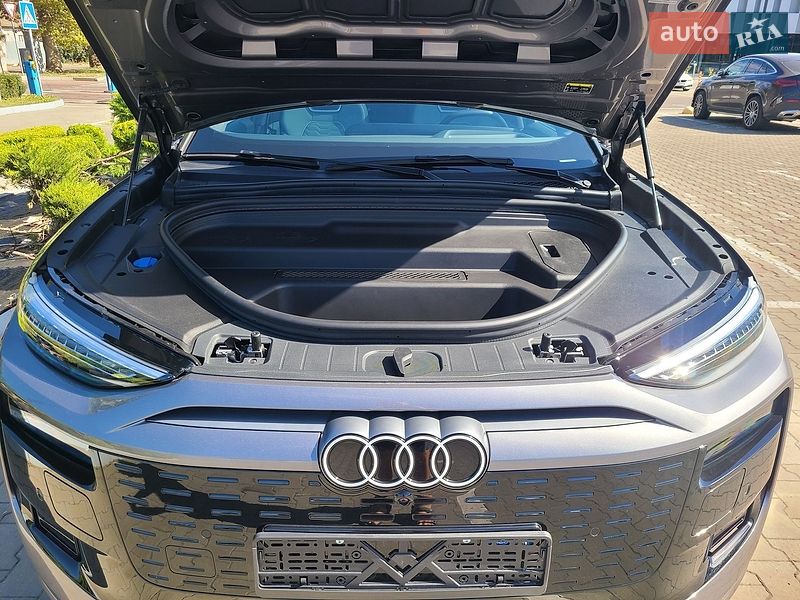Позашляховик / Кросовер Audi Q6L e-tron 2025 в Одесі фото 10 Позашляховик / Кросовер Audi Q6L e-tron 2025 в Одесі
