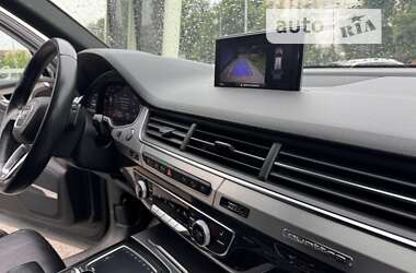 Внедорожник / Кроссовер Audi Q7 e-tron 2017 в Львове
