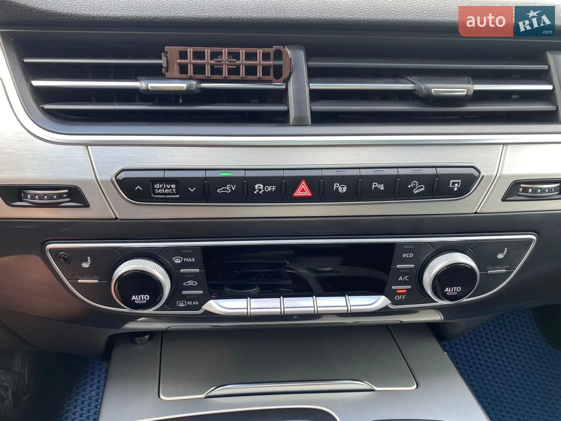 2016 Audi Q7 - мініатюра 2