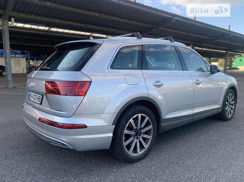 Внедорожник / Кроссовер Audi Q7 e-tron 2016 в Кривом Роге