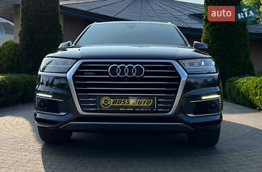 Внедорожник / Кроссовер Audi Q7 e-tron 2018 в 