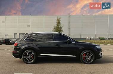 Внедорожник / Кроссовер Audi Q7 e-tron 2016 в 