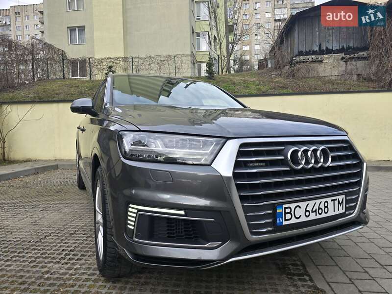 Внедорожник / Кроссовер Audi Q7 e-tron 2018 в Львове