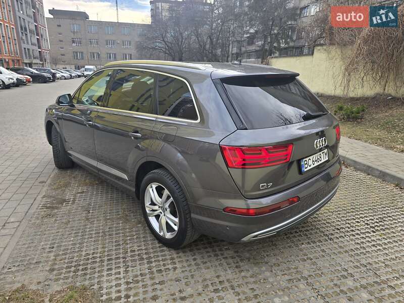 Внедорожник / Кроссовер Audi Q7 e-tron 2018 в Львове