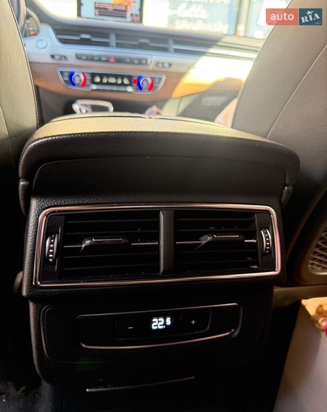 Позашляховик / Кросовер Audi Q7 e-tron 2016 в Ужгороді