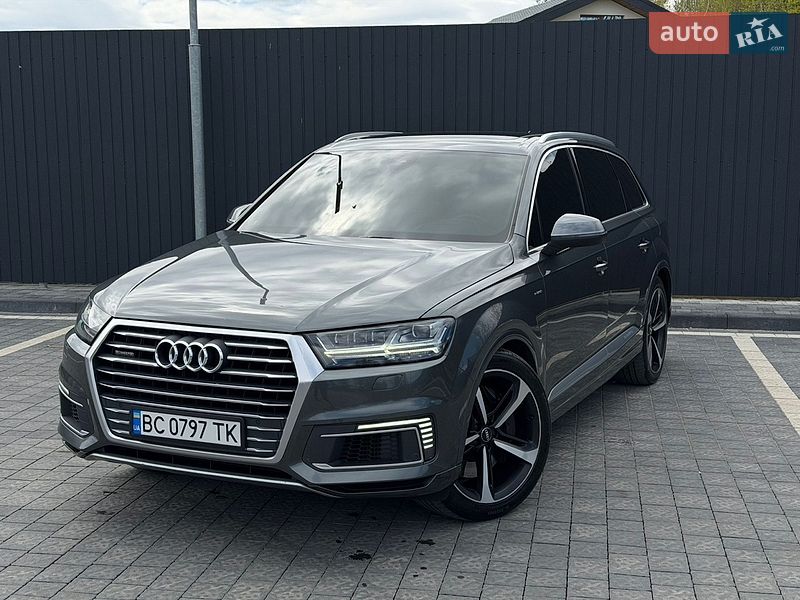Audi Q7 e-tron 2018