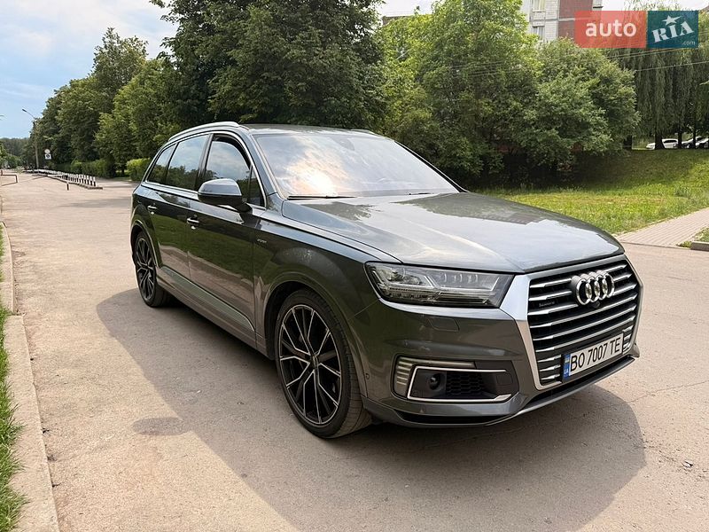 Audi Q7 e-tron, фото из объявления