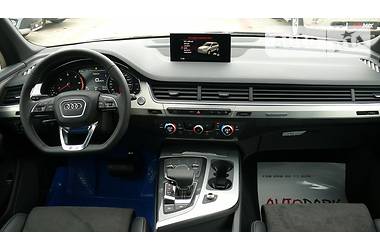 Внедорожник / Кроссовер Audi Q7 2015 в Одессе