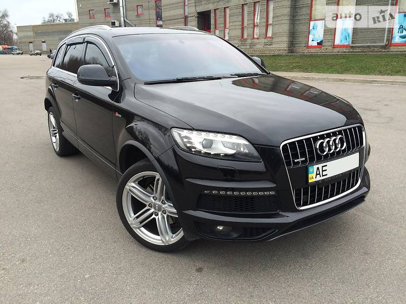 Позашляховик / Кросовер Audi Q7 2012 в Дніпрі