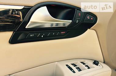 Внедорожник / Кроссовер Audi Q7 2007 в 