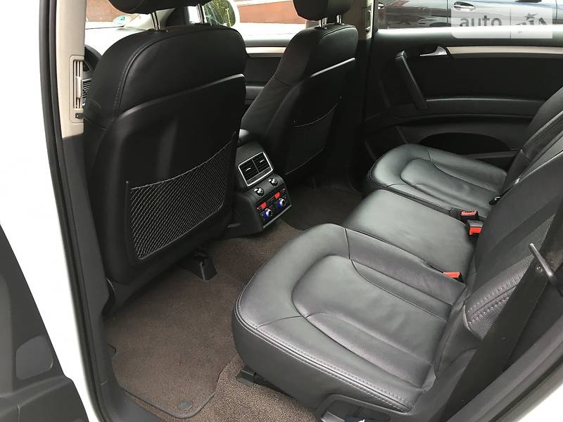 Позашляховик / Кросовер Audi Q7 2014 в Ірпені