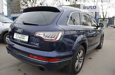 Внедорожник / Кроссовер Audi Q7 2013 в 