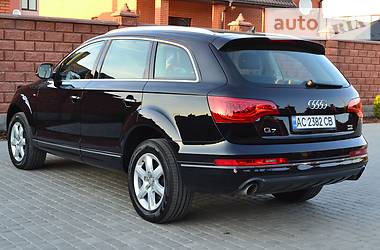 Внедорожник / Кроссовер Audi Q7 2011 в Ровно