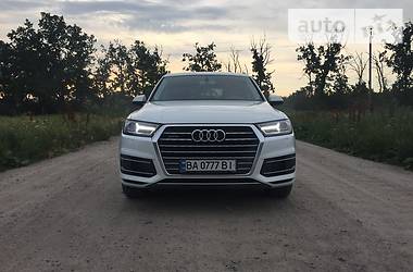  Audi Q7 2015 в Кропивницком