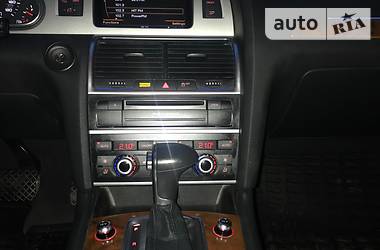 Внедорожник / Кроссовер Audi Q7 2015 в Полтаве