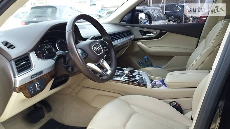 Внедорожник / Кроссовер Audi Q7 2015 в Одессе