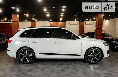 Внедорожник / Кроссовер Audi Q7 2018 в Одессе