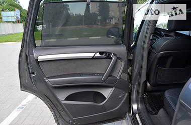 Внедорожник / Кроссовер Audi Q7 2014 в 