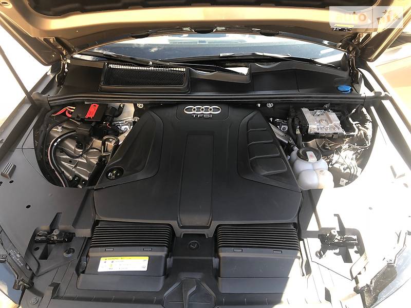 Позашляховик / Кросовер Audi Q7 2018 в Житомирі