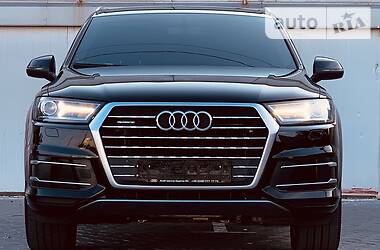 Внедорожник / Кроссовер Audi Q7 2016 в Одессе