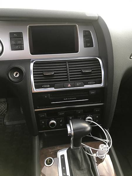 Позашляховик / Кросовер Audi Q7 2011 в Хмельницькому