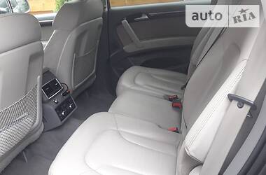 Позашляховик / Кросовер Audi Q7 2010 в 