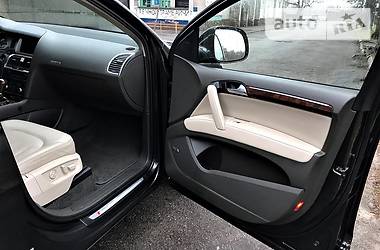 Универсал Audi Q7 2006 в 