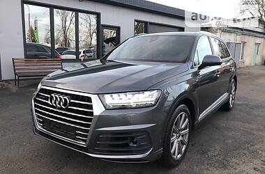 Позашляховик / Кросовер Audi Q7 2016 в Тернополі