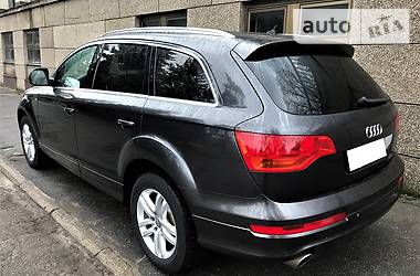 Универсал Audi Q7 2006 в 