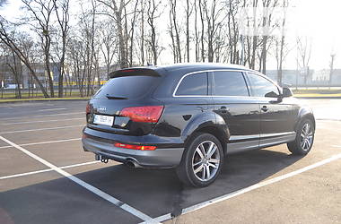 Внедорожник / Кроссовер Audi Q7 2013 в Киеве