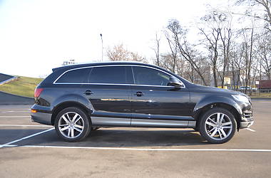 Внедорожник / Кроссовер Audi Q7 2013 в Киеве