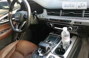 Позашляховик / Кросовер Audi Q7 2015 в Кривому Розі
