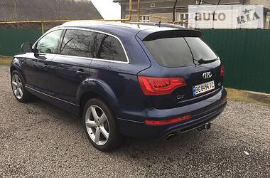 Внедорожник / Кроссовер Audi Q7 2011 в Сосновке