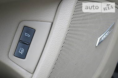 Позашляховик / Кросовер Audi Q7 2006 в 