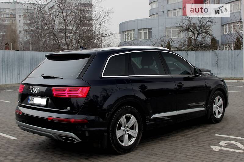 Позашляховик / Кросовер Audi Q7 2016 в Харкові