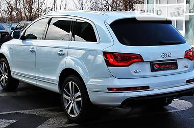 Внедорожник / Кроссовер Audi Q7 2014 в Одессе