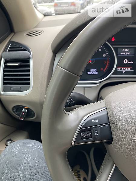 Позашляховик / Кросовер Audi Q7 2014 в Києві