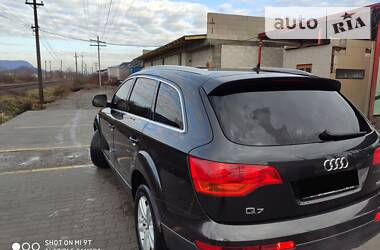 Внедорожник / Кроссовер Audi Q7 2007 в 