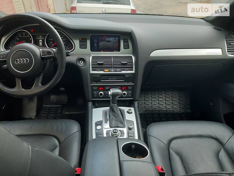 Позашляховик / Кросовер Audi Q7 2015 в Сумах